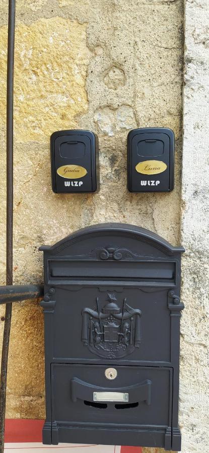 ホテル Sognare Nel Castello モンテリッジョーニ エクステリア 写真