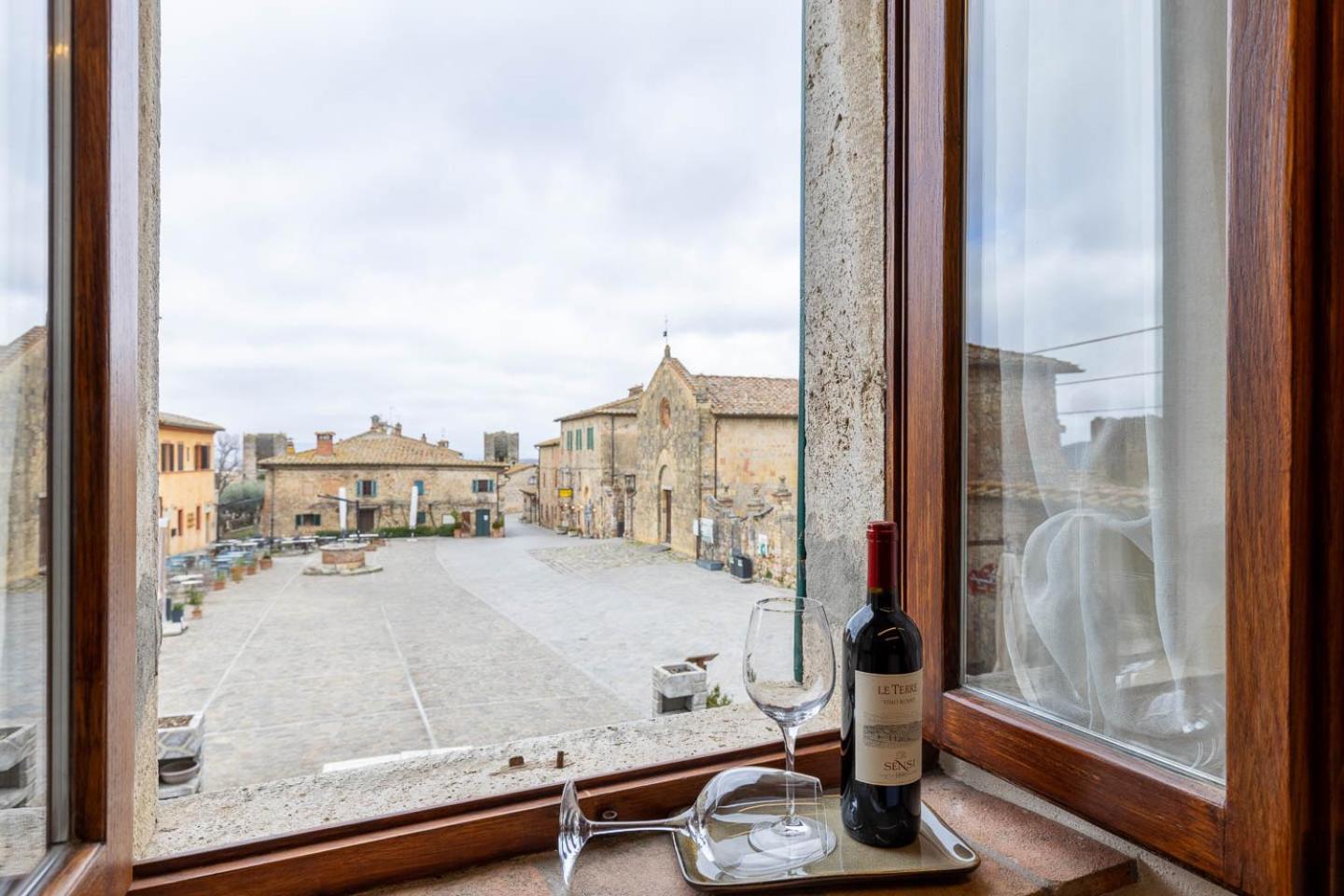 ホテル Sognare Nel Castello モンテリッジョーニ エクステリア 写真